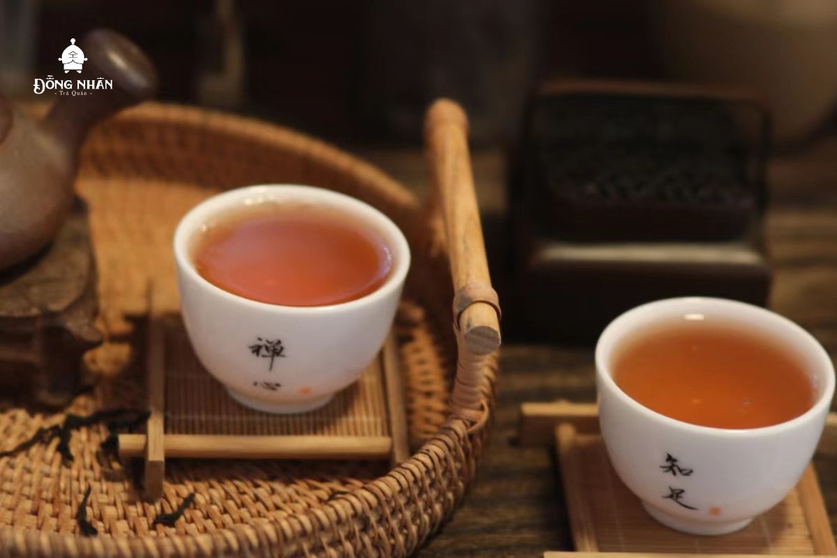 TRÀ PHỔ NHĨ SỐNG CÓ TÍNH LẠNH, TRÀ PHỔ NHĨ CHÍN TÍNH ẤM, UỐNG THẾ NÀO MỚI TỐT CHO SỨC KHỎE?